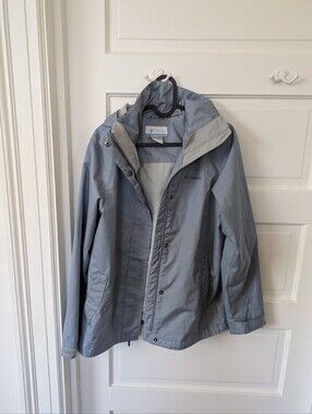 Columbia Light Blue-Gray Women's Waterproof Ski Jacket with Hood